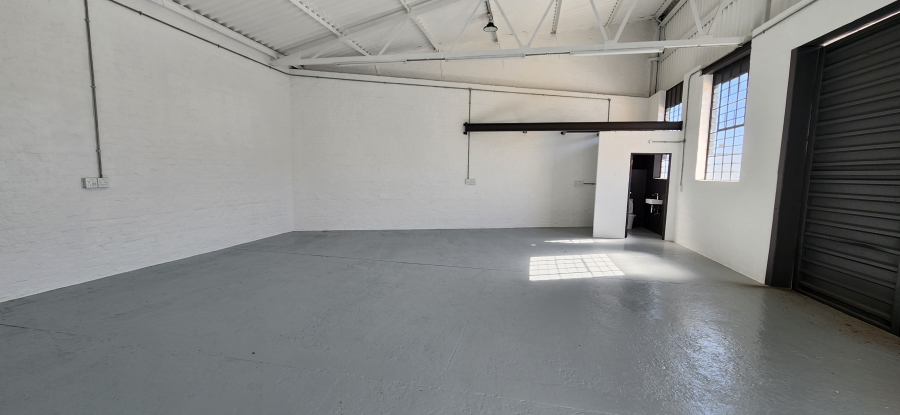 To Let Commercial Property for Rent in Montague Gardens Western Cape